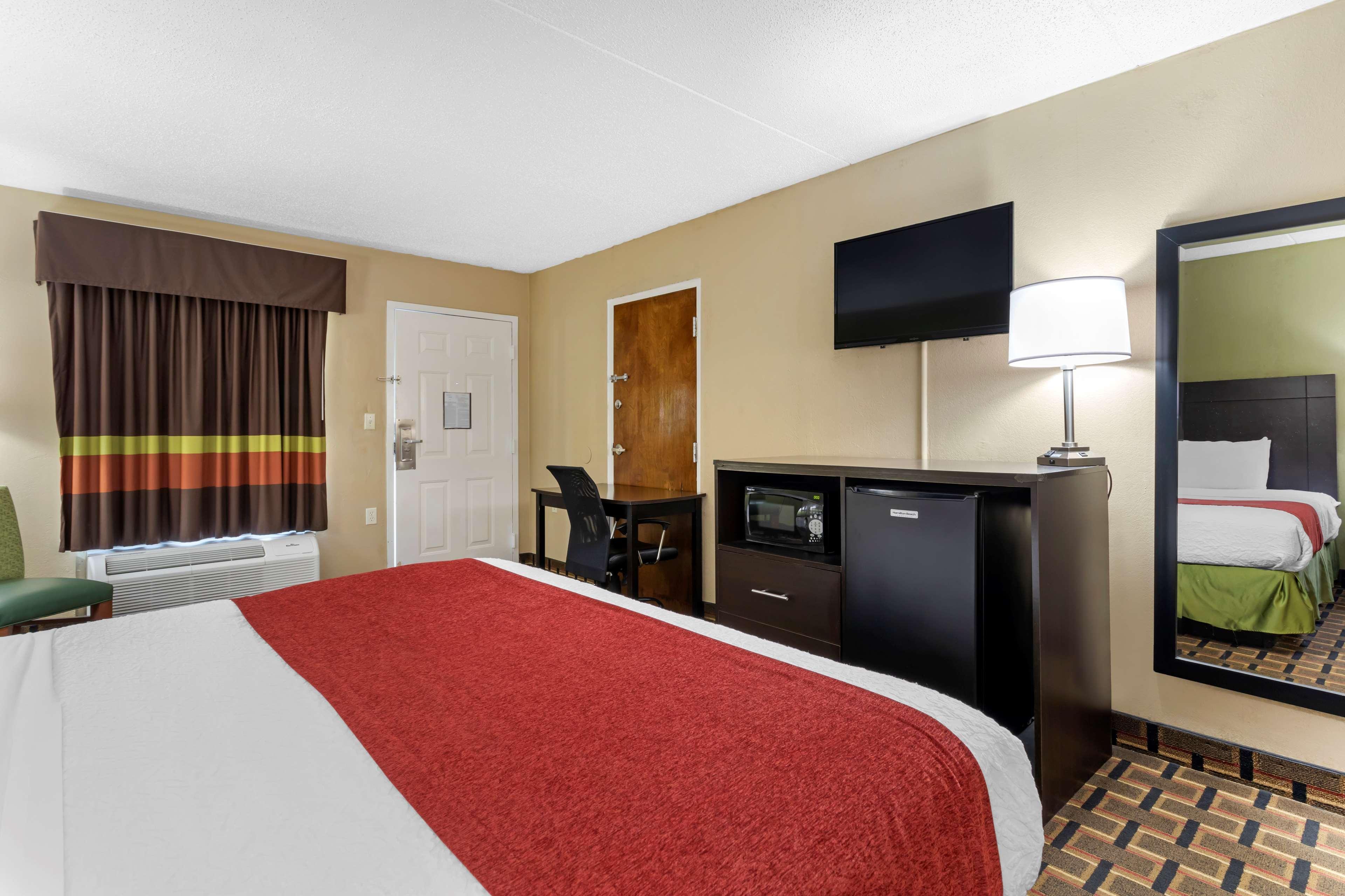 Surestay Hotel By Best Western Lenoir City Kültér fotó