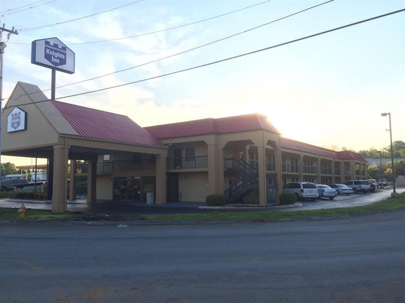 Surestay Hotel By Best Western Lenoir City Kültér fotó